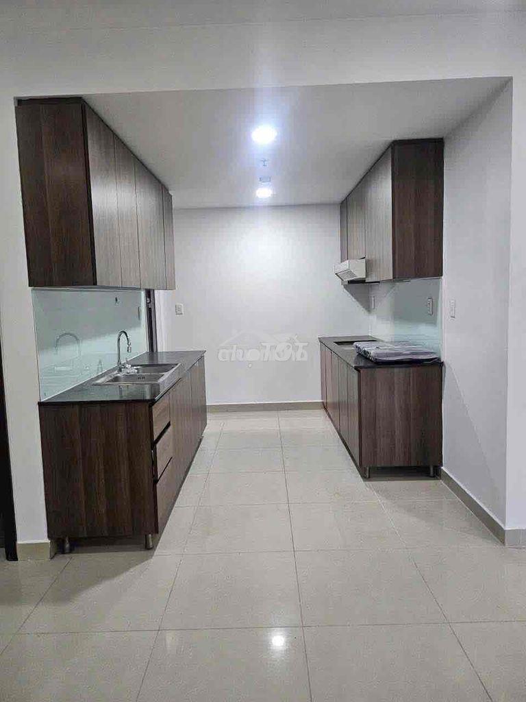 Chủ bán 4pn căn hộ an phú q6 hậu giangkhu ko ngập nha sổ đủ 127m2 xịn