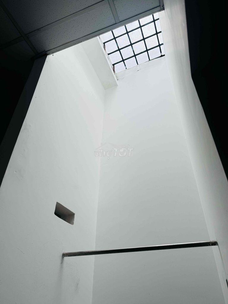 Nhà cho thuê nguyên căn hẻm 637 quang trung - Ảnh 3