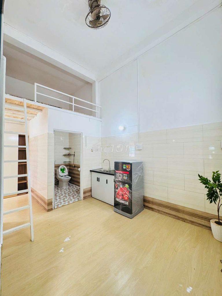 Phòng gác siêu rộng rãi cửa sổ trời thông thoáng🏡 - Ảnh 2