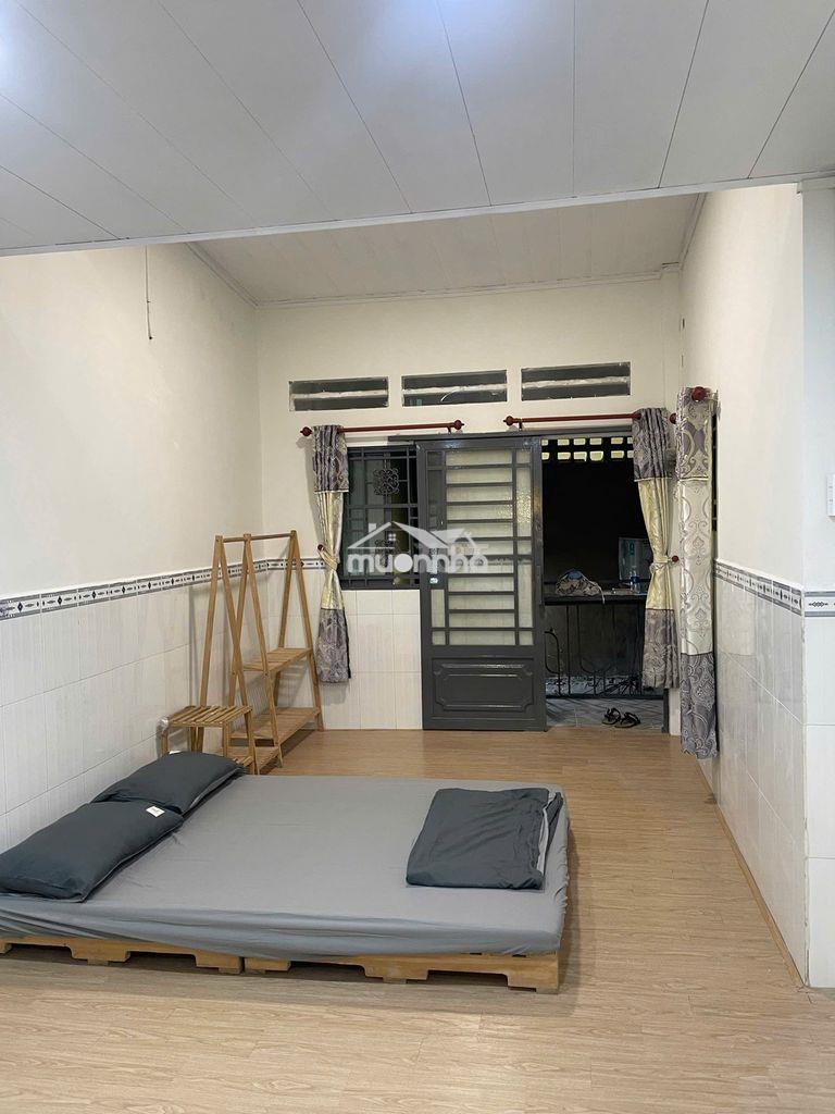 Phòng trọ quận 1 cô bắc. giá 4.800.000đ có ban công rộng giá rẻ - Ảnh 3