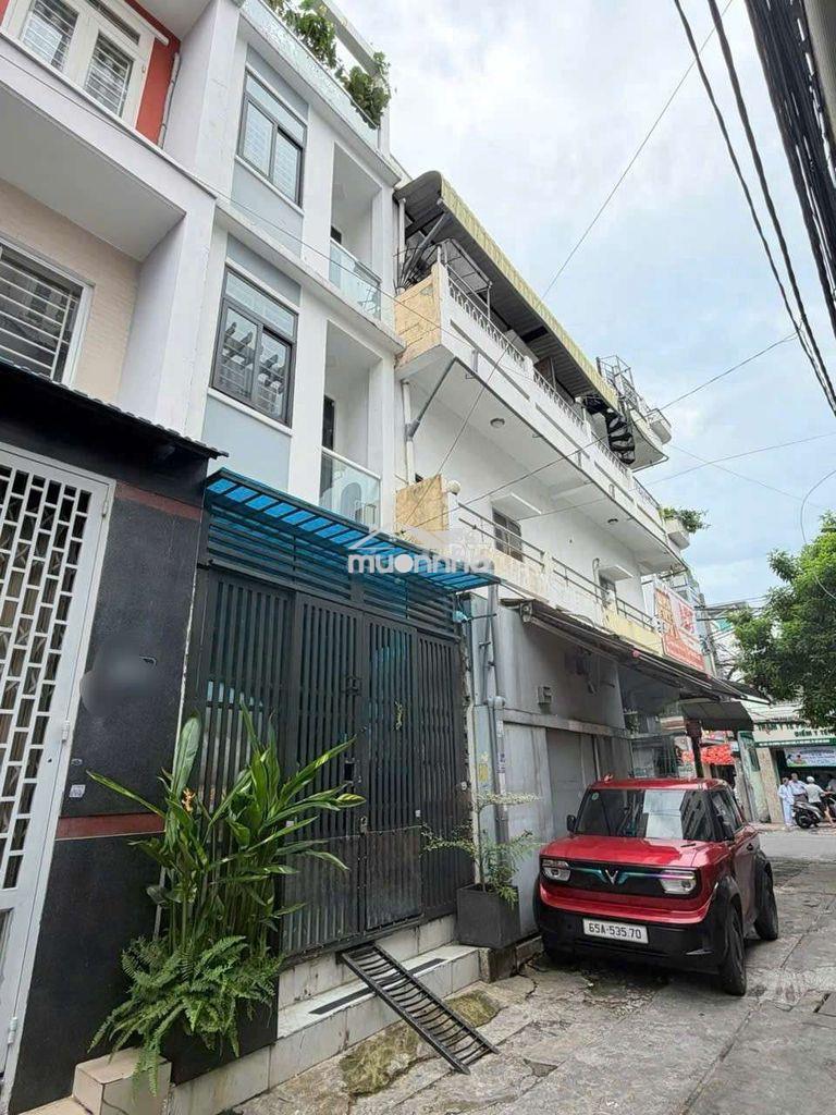 🚗 Hơn 4đ- hxh nhà mới q11, giáp q10. 90m2 sd - 2pn, sát mặt tiền 1 căn