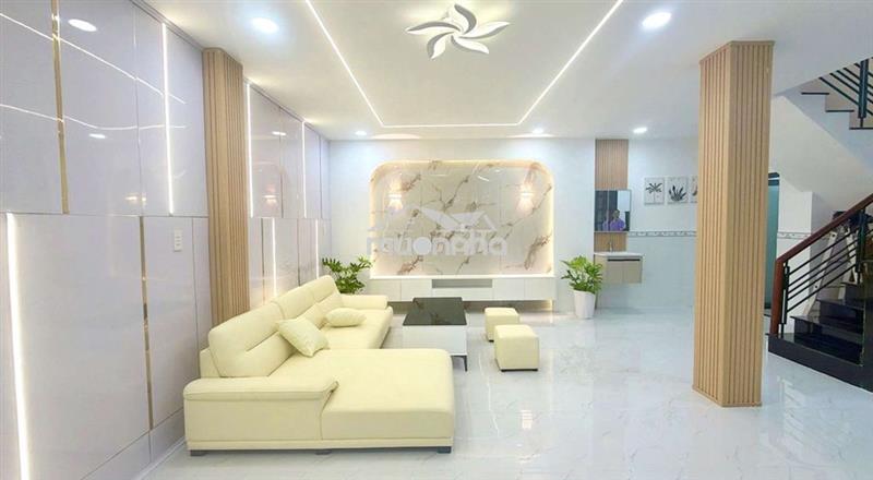 Nhà 3 tầng mới đẹp dọn vào ở ngay - 60m2 - 4pn - hẻm xe hơi -giá 6ty x