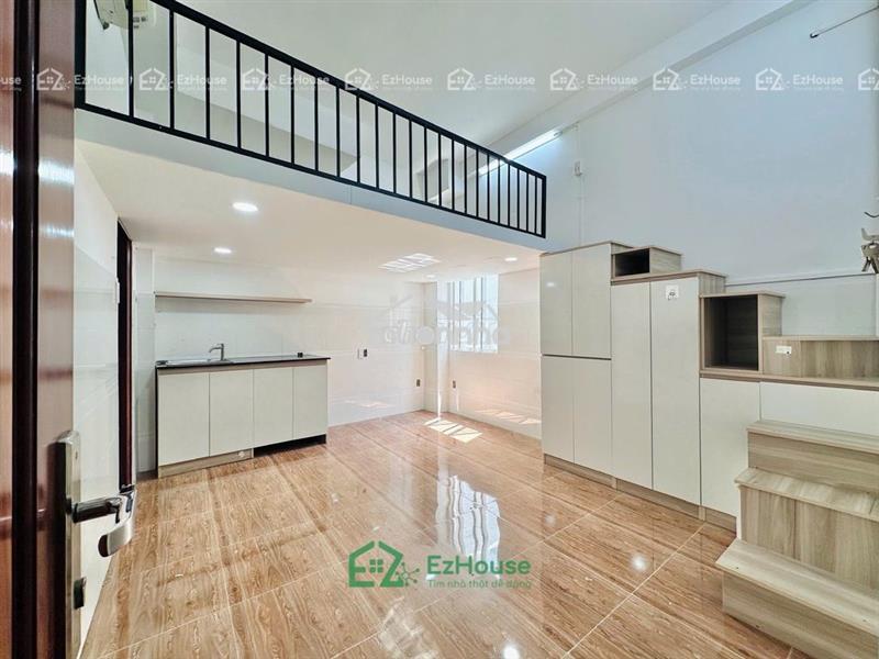 Duplex rộng hơn 25m2 ngay dưới chân cầu nguyễn văn cừ