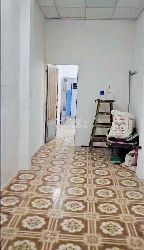 Nhà dt rộng dài 12m, giá bình dân 6,5tr, p. tân định q1. 1 trệt 1 lầu - Ảnh 3