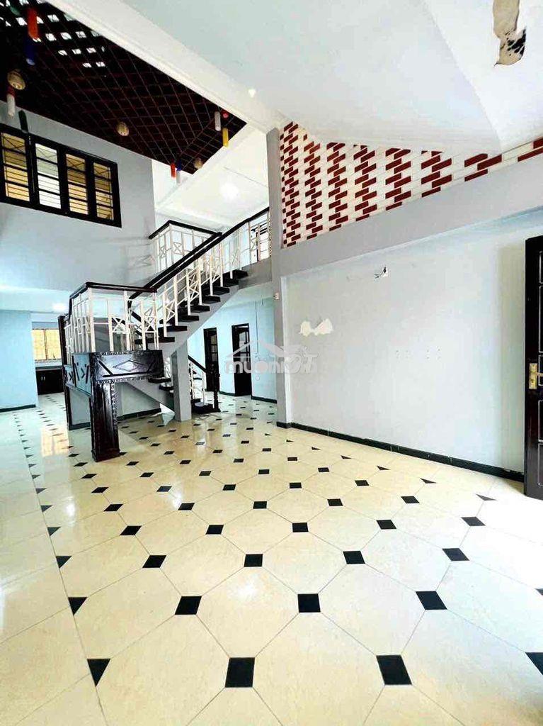 Hẻm 3 gác vườn lài 8x20m 2 lầu 20tr - Ảnh 2