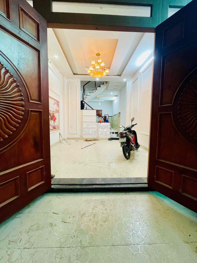 Siêu hiếm nguyên căn 4pn 5wc hẻm xe hơi gần chợ hiệp bình