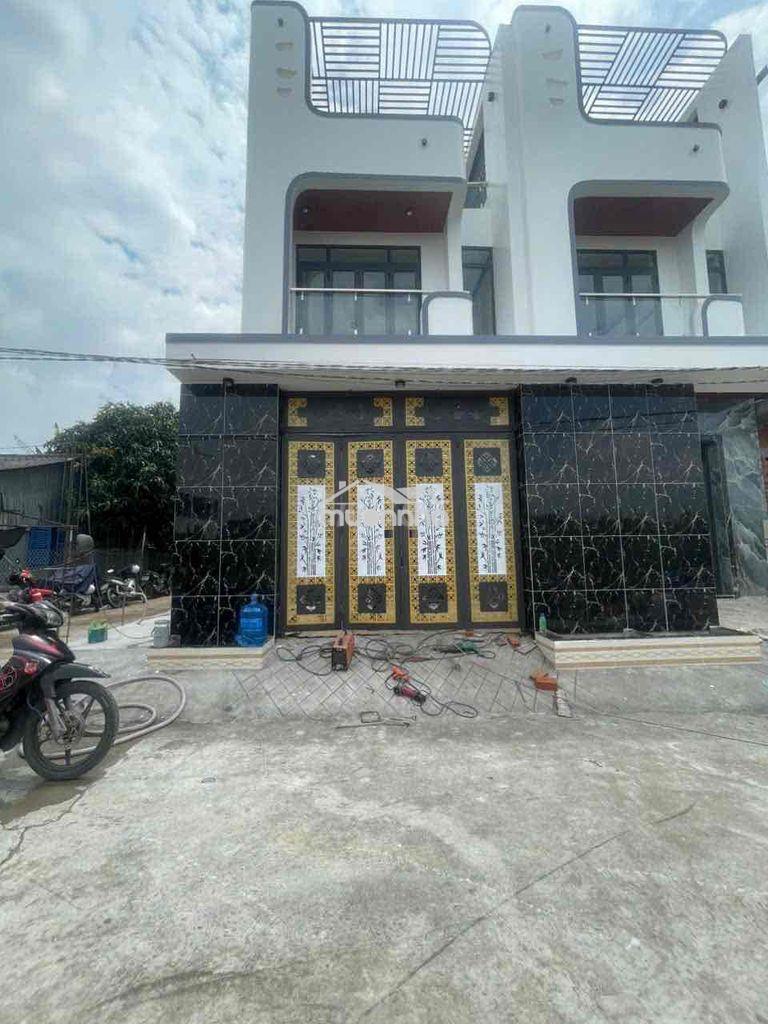 Nhà 2 lầu gần cầu ông thìn, 75m², 3pn, sổ riêng, giá 3,4 tỷ