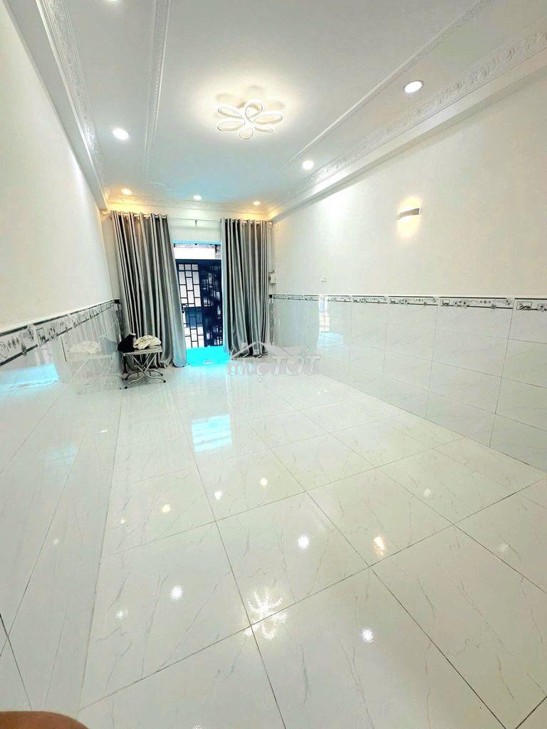 Sân để xe💥 nhà thuê gò vấp 2pn 2wc 💥phạm văn chiêu 8,5 triệu