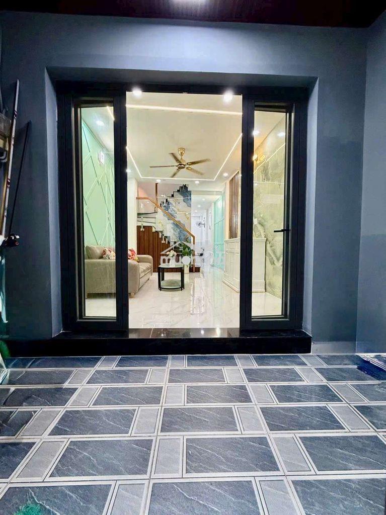  
🏡 Bán nhà mới hẻm đường 184 âu dương lân p3 q8
