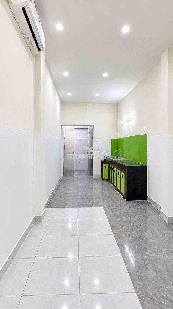 Nhà nc mới đẹp hxh 3.2x16  trệt lầu 2pn 2vs  cmt8 q3 - Ảnh 3