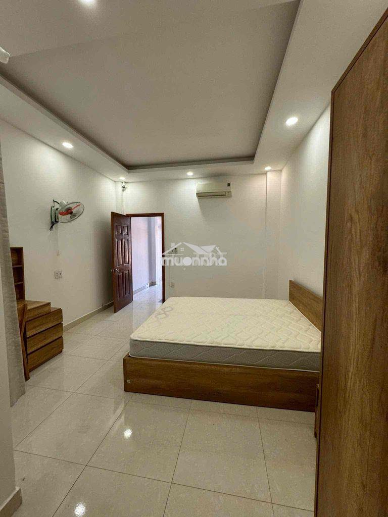 Nhà có sân xe hơi 2 lầu có máy lạnh gần kcn cao q9 - Ảnh 3