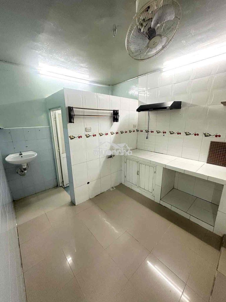 Nhà 3pn-gần mặc tiền lớn-gần chợ lớn - Ảnh 2