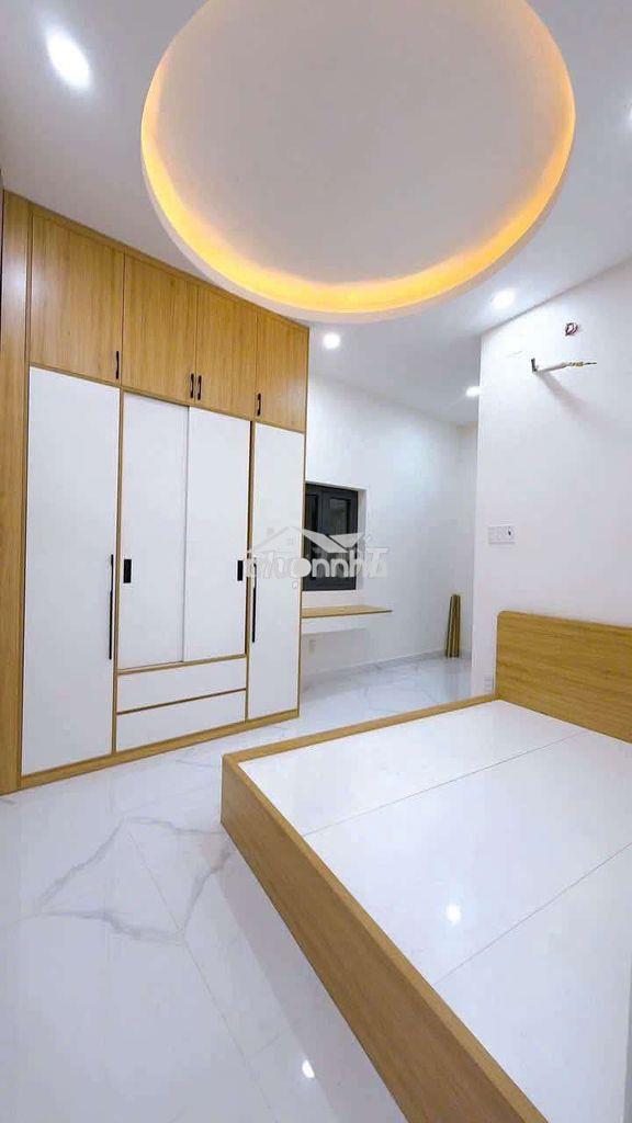 Nhà hẻm xe hơi 
