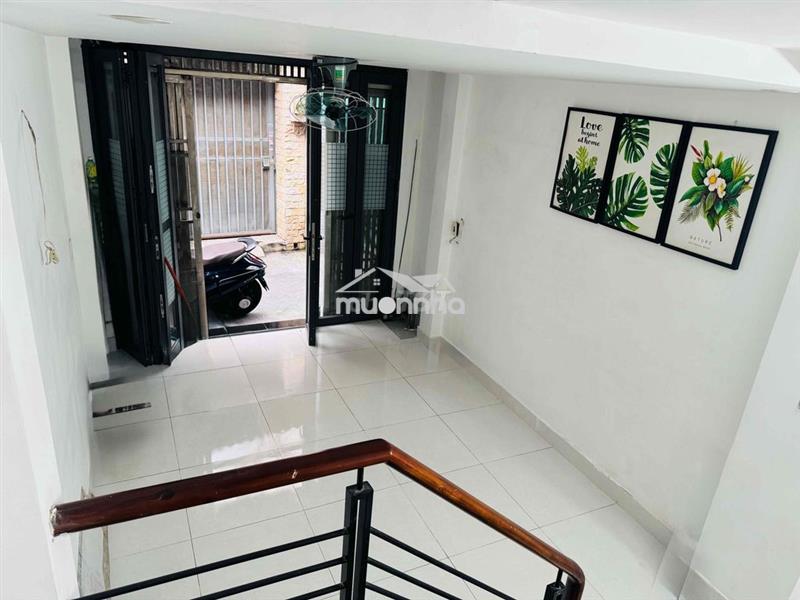 Nhà cho thuê nguyên căn hẻm 637 quang trung