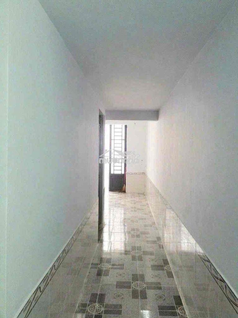 Cho thuê nhà tx 18 q12 giá 5tr /th  gần ngã tư ga - Ảnh 2